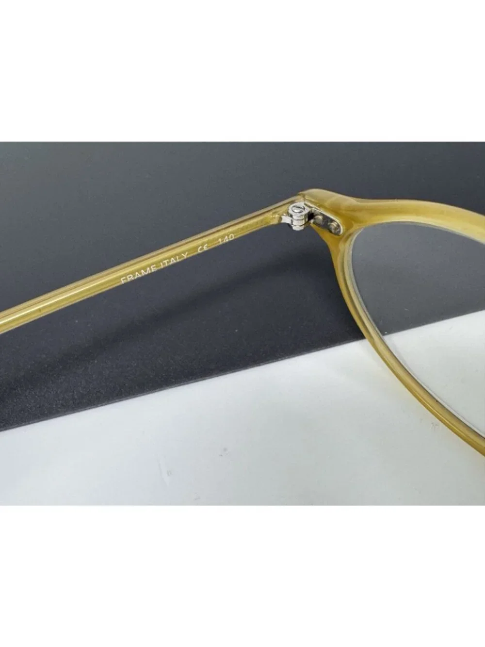 CALVIN KLEIN 728 022 OVAL RIM EYEGLASSES FRAMES ITALY 48 -16 140